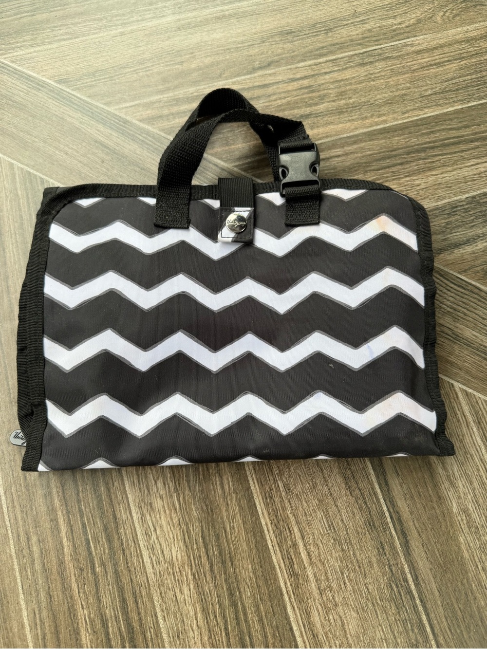 thirty-one Black and White Chevron Travel Pouch with Carry Handle